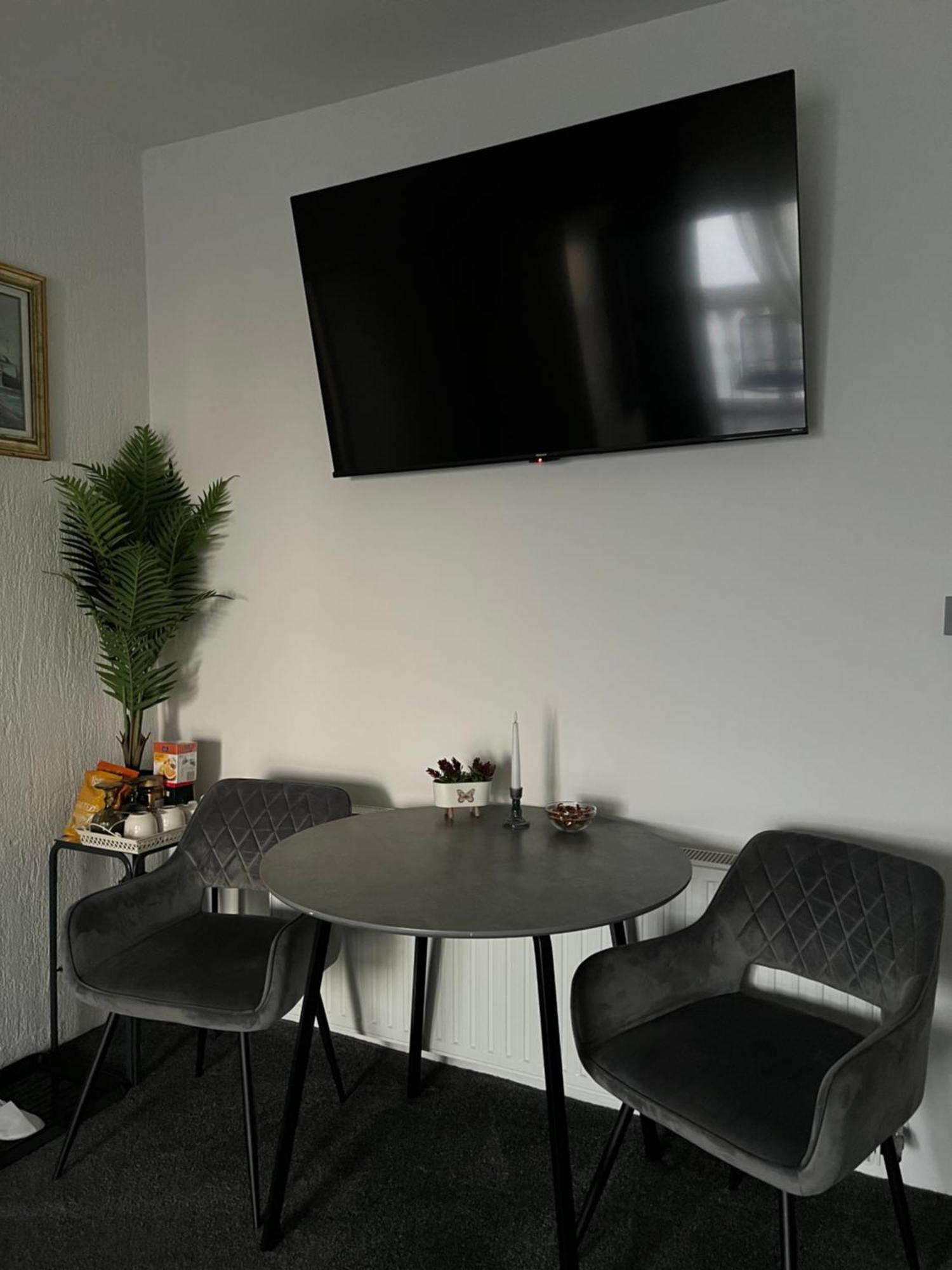 Luxrooms - Hotel Type With Private Jacuzzi Bjelovar Exterior foto